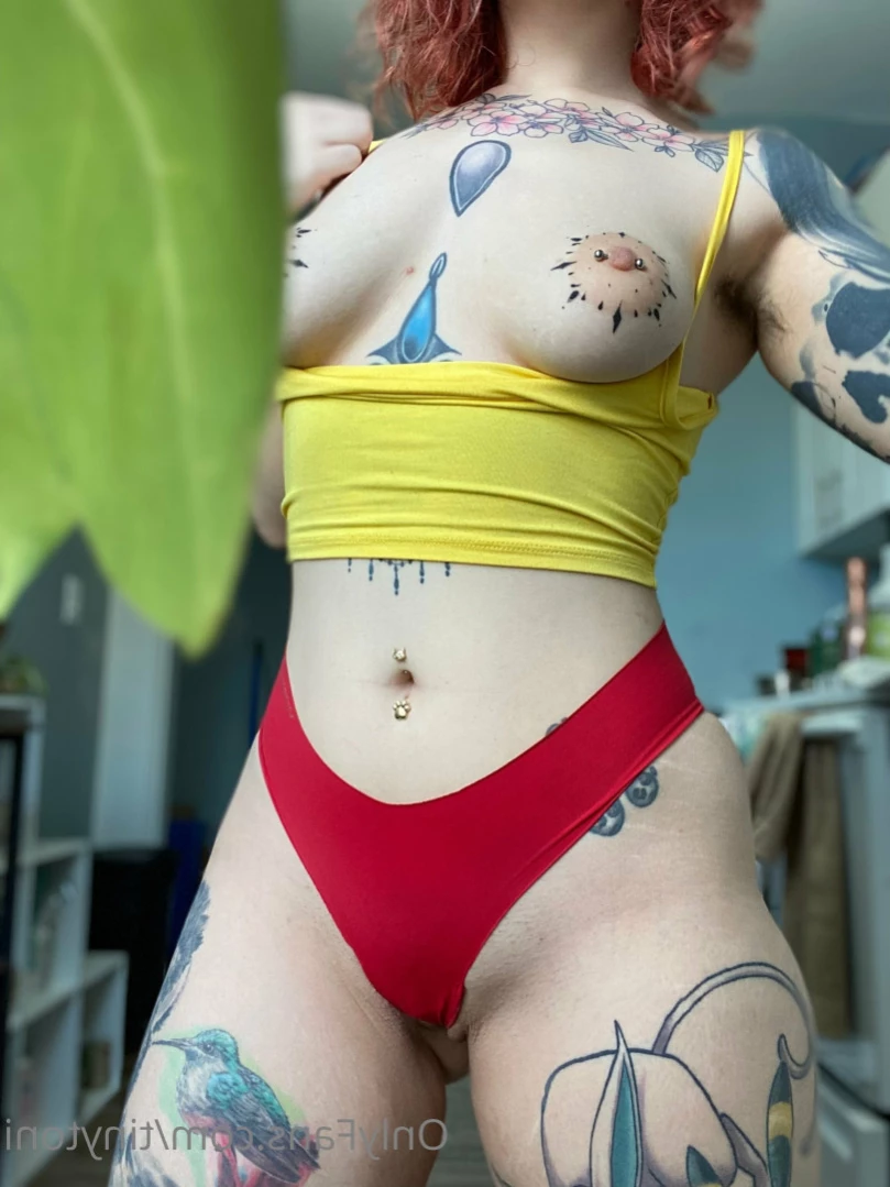 TinyToni 🌿 [ tinytoni ] Onlyfans leaked photo 13342413 on Hotleaks.tv