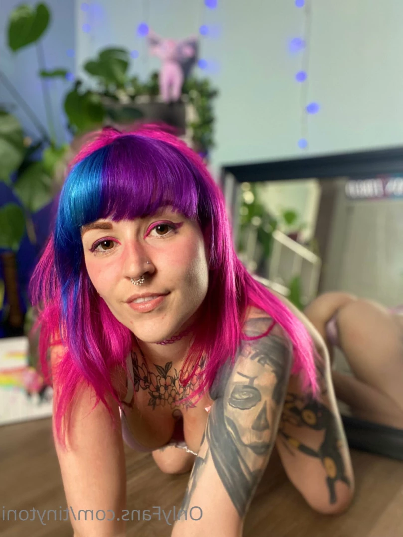TinyToni 🌿 [ tinytoni ] Onlyfans leaked photo 13351582 on Hotleaks.tv