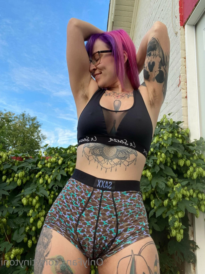 TinyToni 🌿 [ tinytoni ] Onlyfans leaked photo 13352320 on Hotleaks.tv