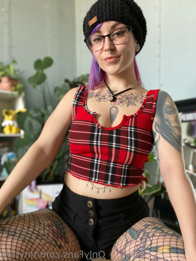 TinyToni 🌿 [ tinytoni ] Onlyfans leaked photo 13358604 on Hotleaks.tv