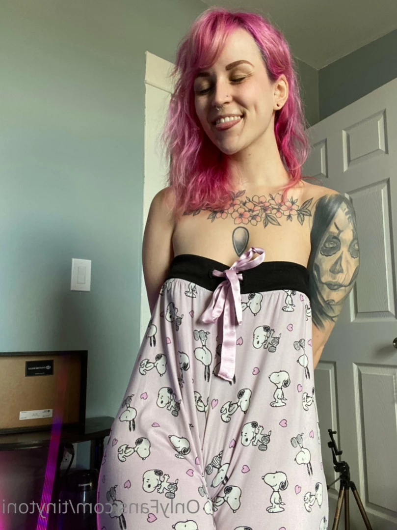 TinyToni 🌿 [ tinytoni ] Onlyfans leaked photo 14207194 on Hotleaks.tv