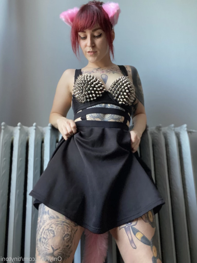 TinyToni 🌿 [ tinytoni ] Onlyfans leaked photo 15026310 on Hotleaks.tv