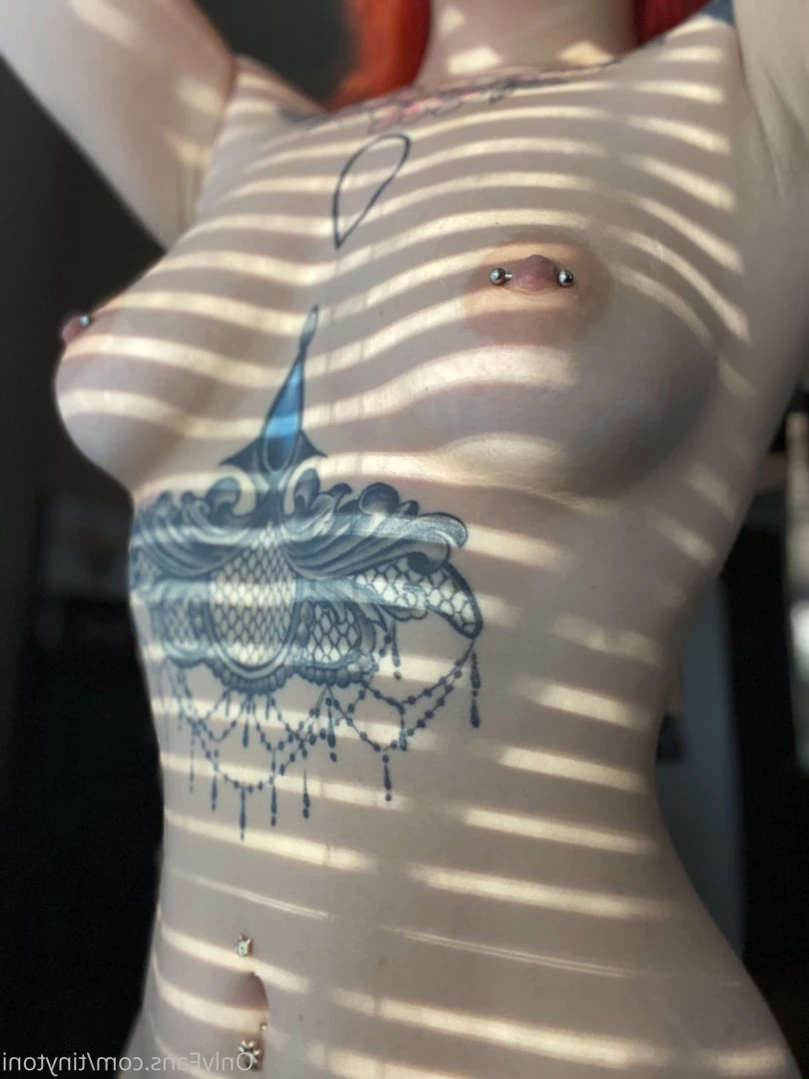 TinyToni 🌿 [ tinytoni ] Onlyfans leaked photo 15026387 on Hotleaks.tv