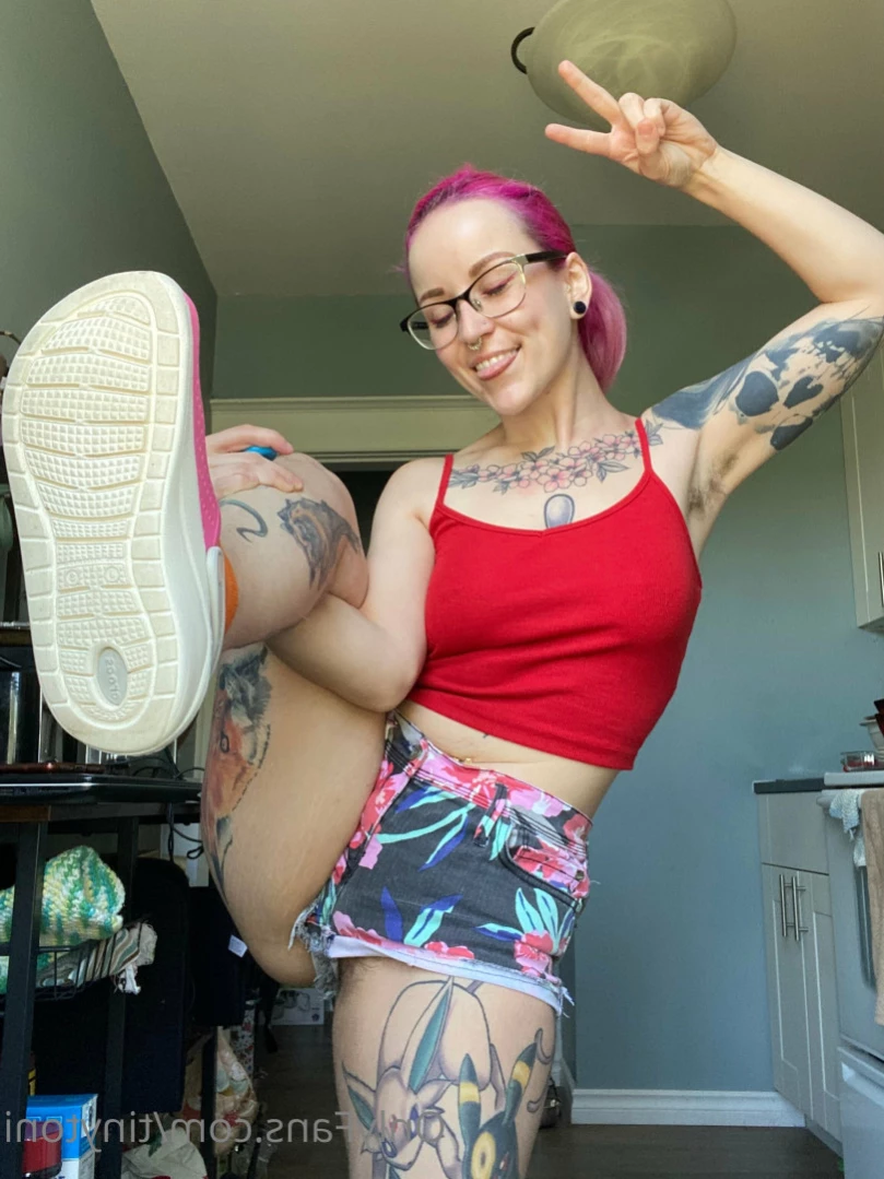 TinyToni 🌿 [ tinytoni ] Onlyfans leaked photo 15026467 on Hotleaks.tv