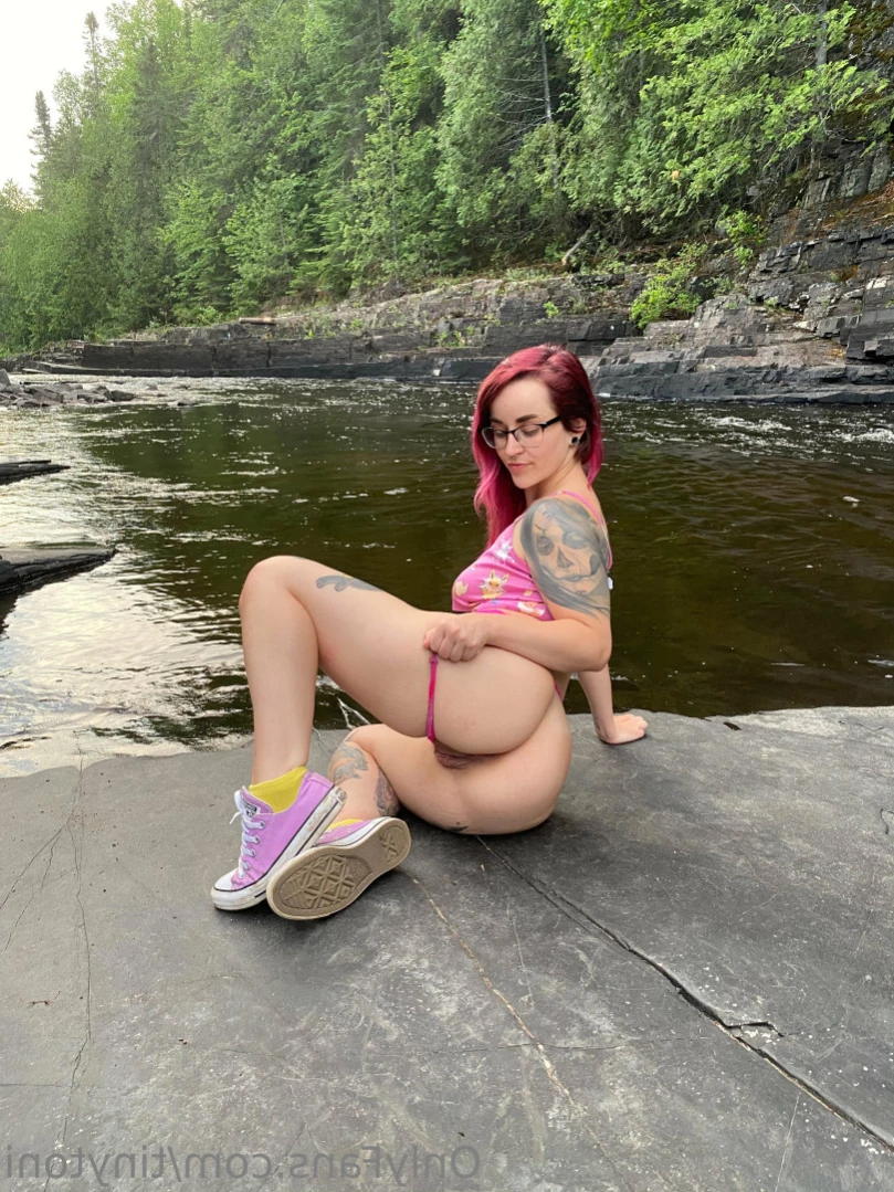 TinyToni 🌿 [ tinytoni ] Onlyfans leaked photo 15517059 on Hotleaks.tv