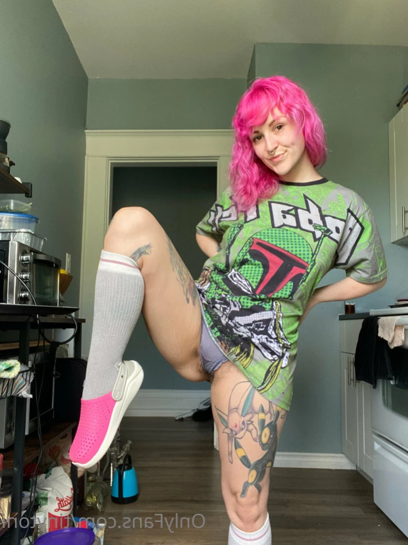 TinyToni 🌿 [ tinytoni ] Onlyfans leaked photo 15571790 on Hotleaks.tv