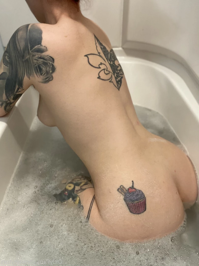 TinyToni 🌿 [ tinytoni ] Onlyfans leaked photo 15695160 on Hotleaks.tv