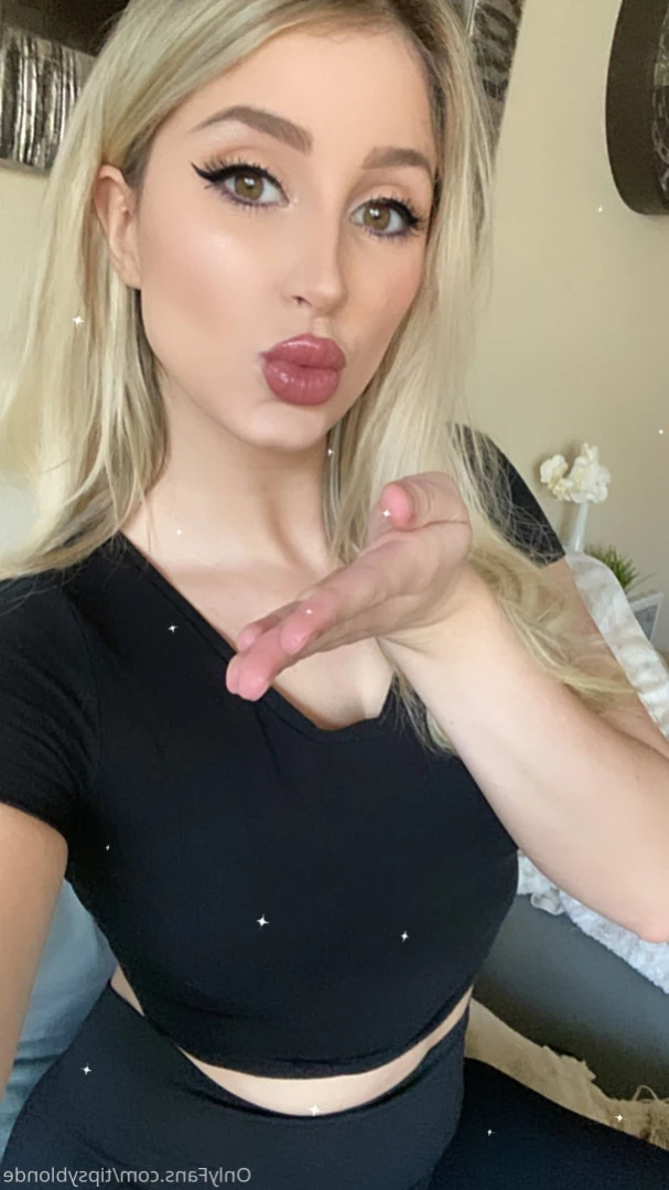 tipsyblonde Onlyfans leaked photo 12825851 on Hotleaks.tv