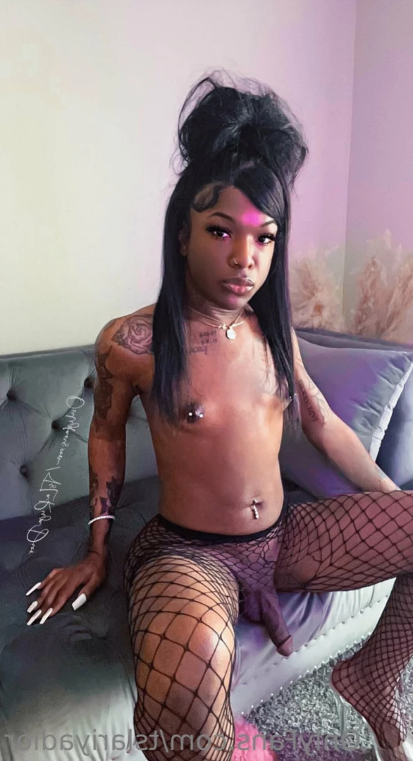 🅳🅸🅾🆁’🆂 🅳🆄🅽🅶🅴🅾🅽🆂 [ tslariyadior ] Onlyfans leaked photo 14868340 on Hotleaks.tv