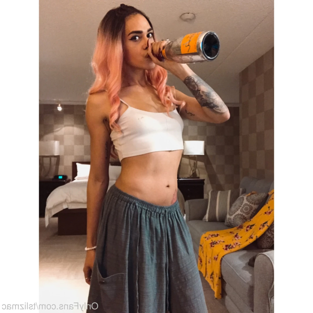 Liz Mac [ tslizmac ] Onlyfans leaked photo 13397399 on Hotleaks.tv
