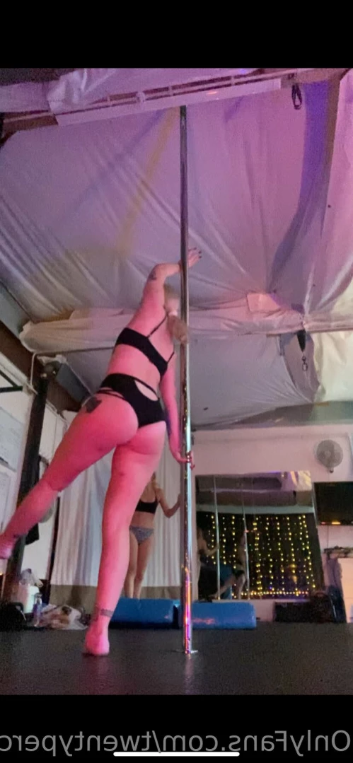 twentypercentdisgusting Onlyfans leaked photo 15051386 on Hotleaks.tv