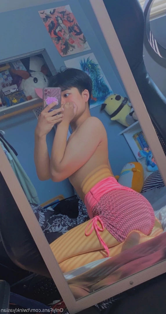 ✨TwinklyAsian✨ [ twinklyasian ] Onlyfans leaked photo 11024784 on Hotleaks.tv