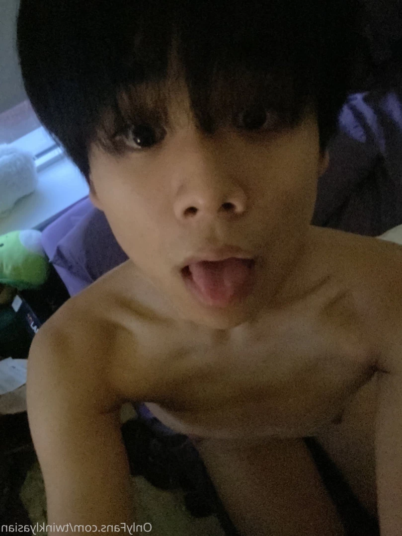 ✨TwinklyAsian✨ [ twinklyasian ] Onlyfans leaked photo 11031279 on Hotleaks.tv