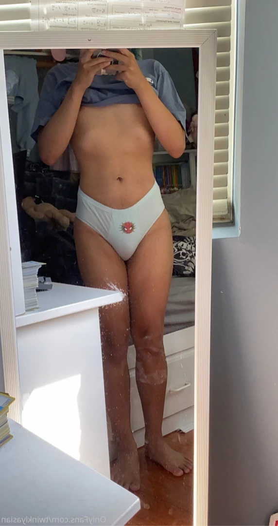 ✨TwinklyAsian✨ [ twinklyasian ] Onlyfans leaked photo 13402758 on Hotleaks.tv