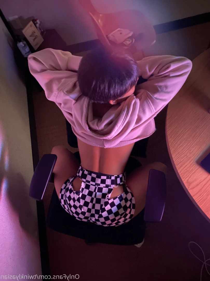 ✨TwinklyAsian✨ [ twinklyasian ] Onlyfans leaked photo 13402765 on Hotleaks.tv