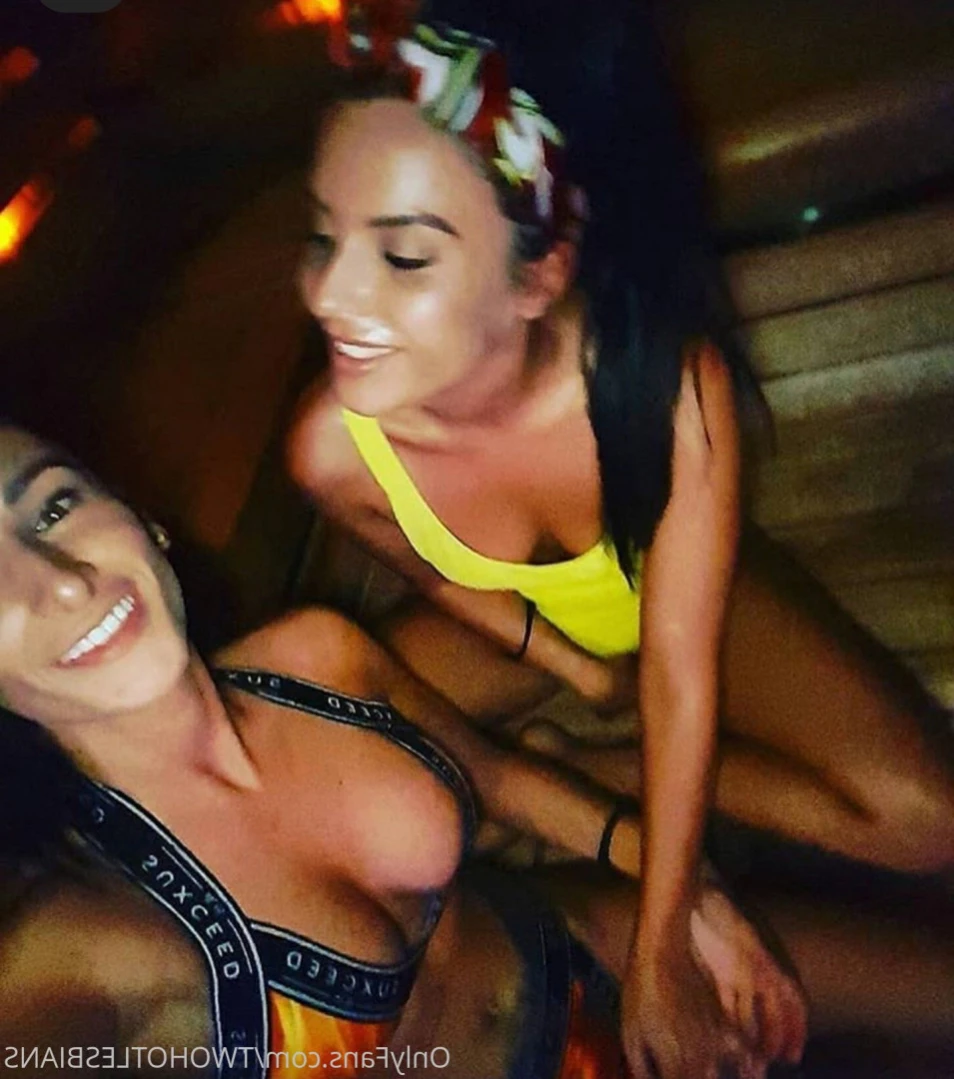 twohotlesbians Onlyfans leaked photo 11431939 on Hotleaks.tv
