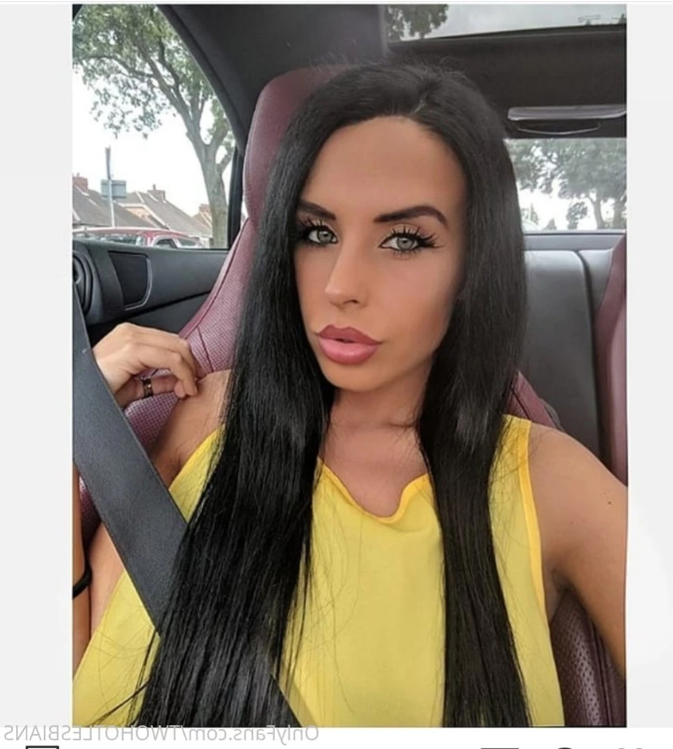 twohotlesbians Onlyfans leaked photo 12966921 on Hotleaks.tv