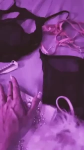 Anna Trunkx [ twotrunkx ] Onlyfans leaked video 18071220 on Hotleaks.tv