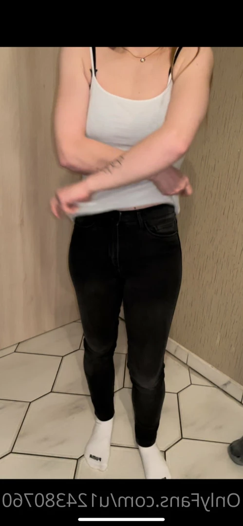 Chiara [ u124380760 ] Onlyfans leaked photo 15738709 on Hotleaks.tv