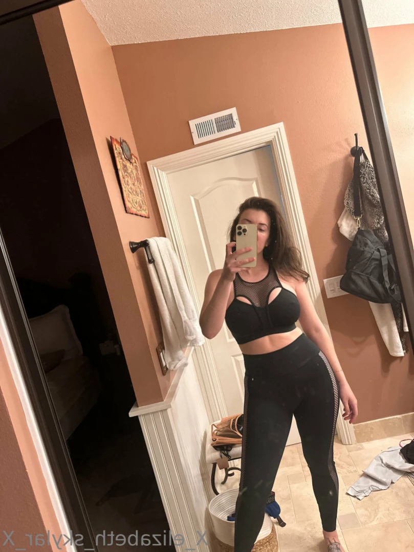 Elizabeth Skylar [ xelizabethskylarx ] Onlyfans leaked photo 11828753 on Hotleaks.tv