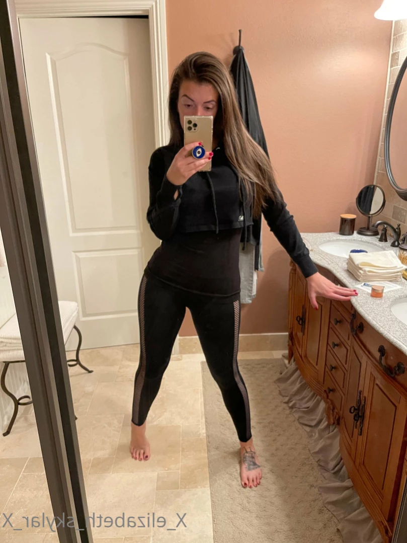 Elizabeth Skylar [ xelizabethskylarx ] Onlyfans leaked photo 12347193 on Hotleaks.tv
