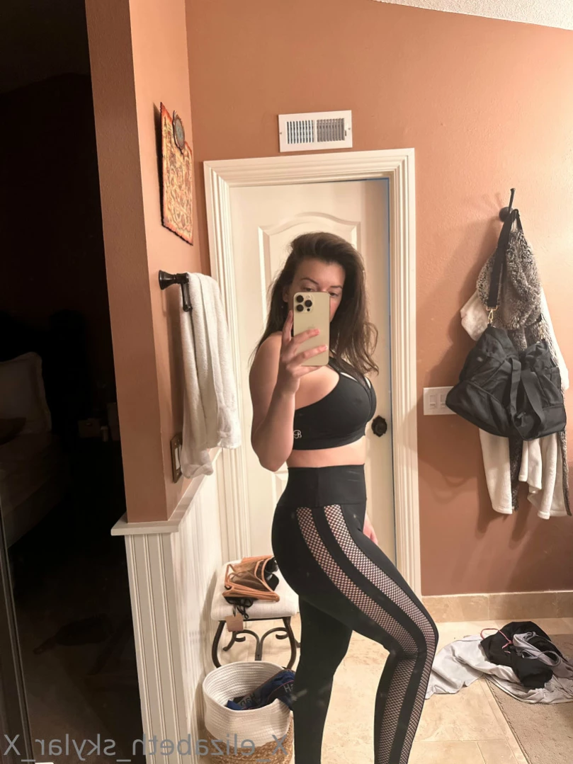 Elizabeth Skylar [ xelizabethskylarx ] Onlyfans leaked photo 12966463 on Hotleaks.tv