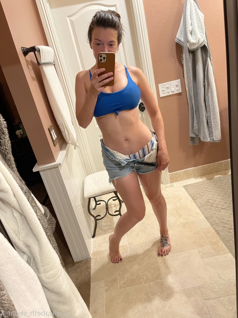 Elizabeth Skylar [ xelizabethskylarx ] Onlyfans leaked photo 13393924 on Hotleaks.tv