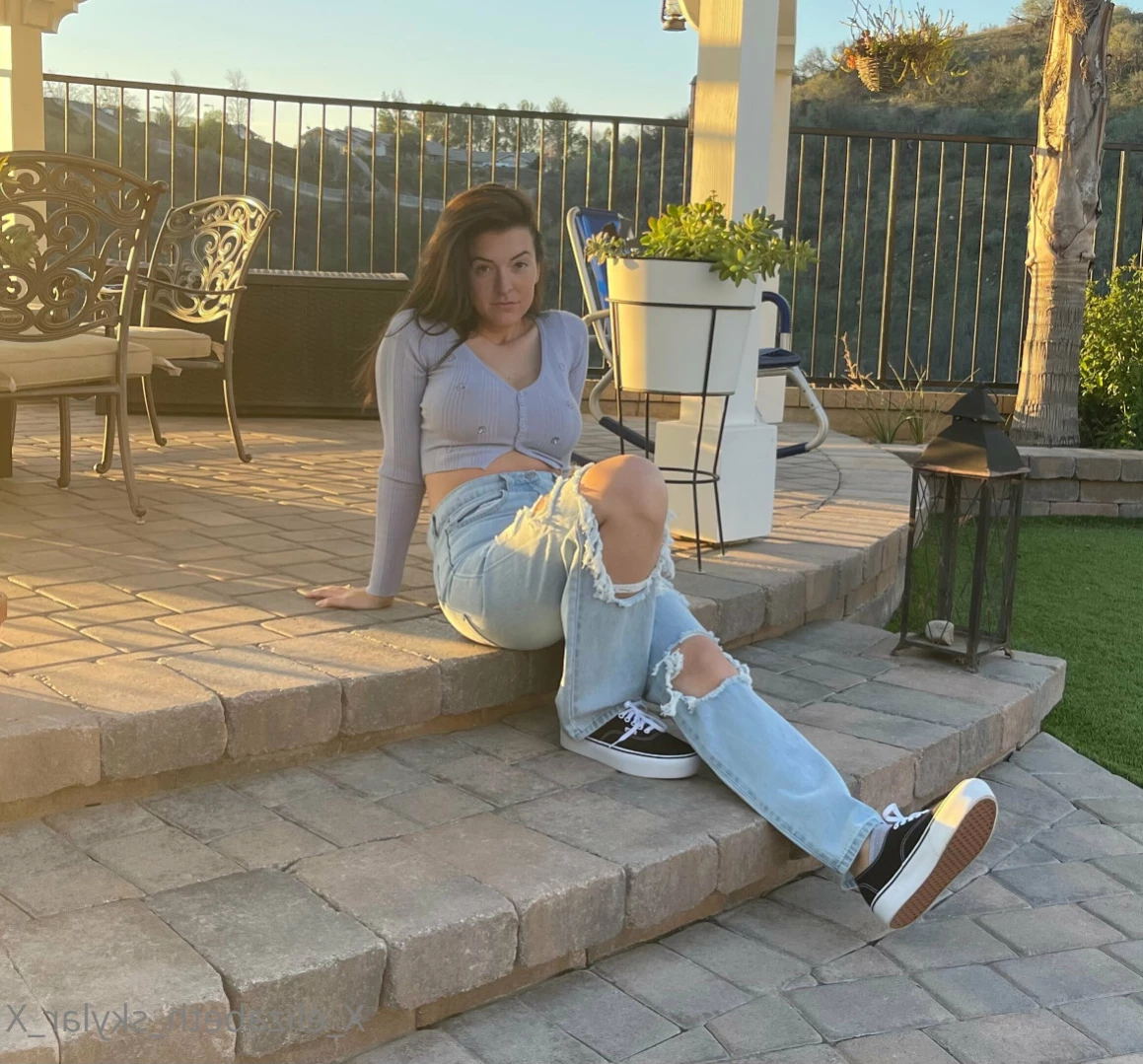 Elizabeth Skylar [ xelizabethskylarx ] Onlyfans leaked photo 13395596 on Hotleaks.tv