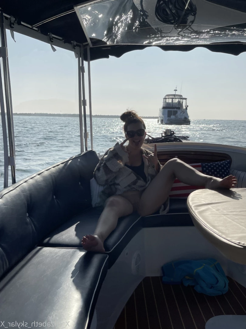 Elizabeth Skylar [ xelizabethskylarx ] Onlyfans leaked photo 14360456 on Hotleaks.tv