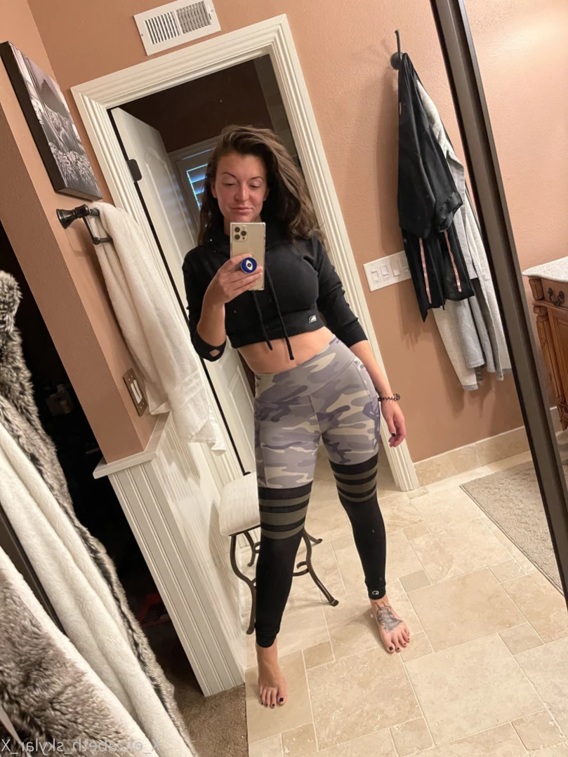Elizabeth Skylar [ xelizabethskylarx ] Onlyfans leaked photo 14646743 on Hotleaks.tv