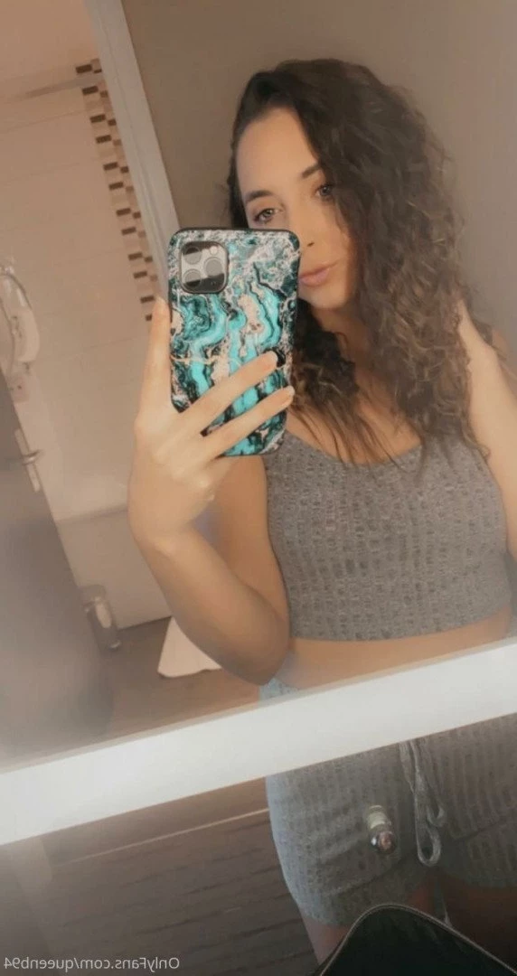 queenb94 Onlyfans leaked photo 992368 on Hotleaks.tv