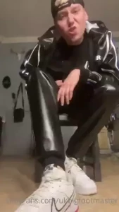 18071163