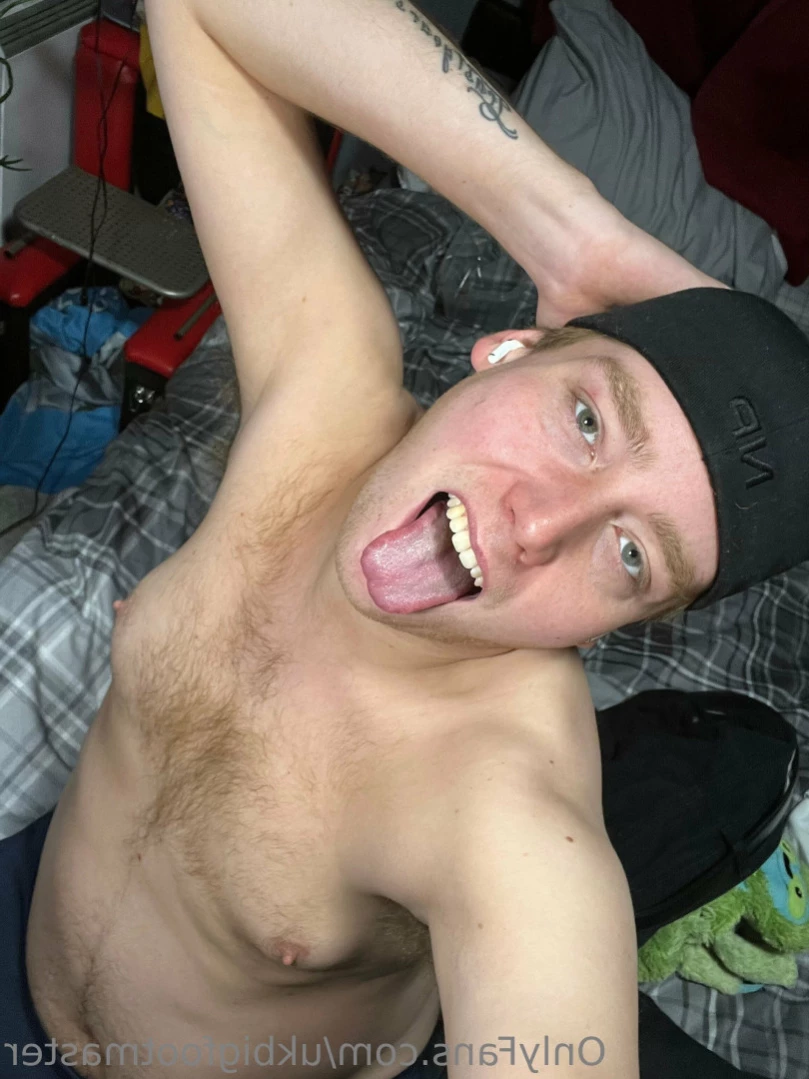 Ryan [ ukbigfootmaster ] Onlyfans leaked photo 13390309 on Hotleaks.tv