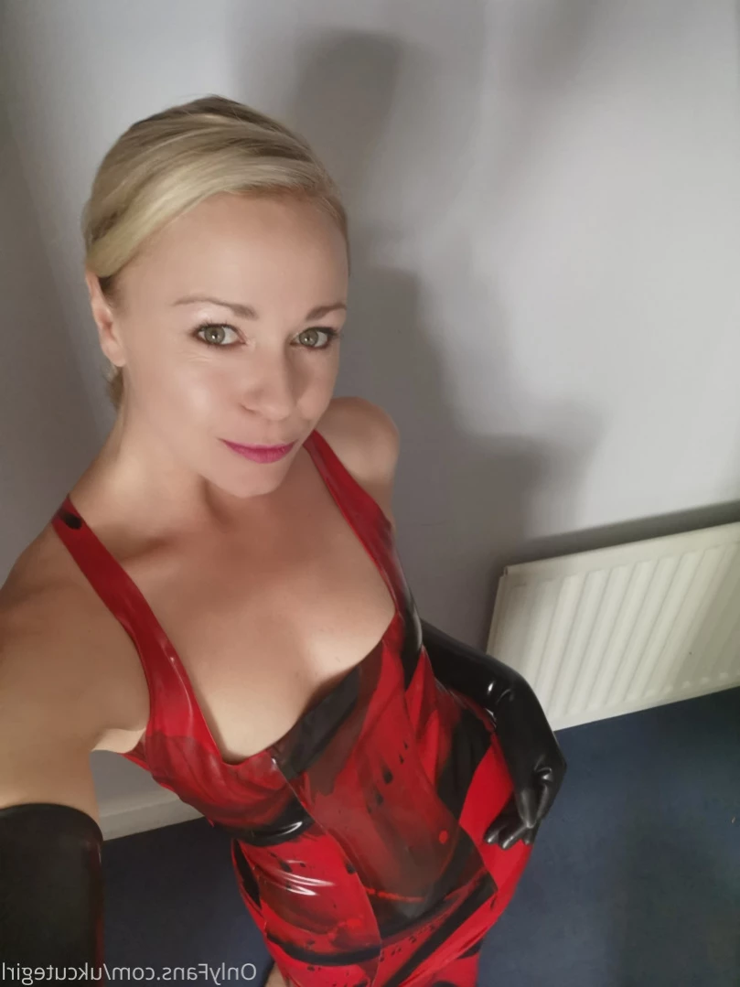 UKCuteGirl - Cute, Kinky and FILTHY! [ ukcutegirl ] Onlyfans leaked photo 13489743 on Hotleaks.tv