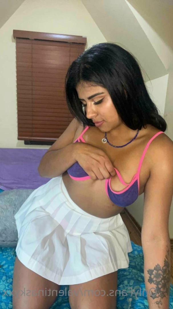 🧡 Sexy step-mom 😜😏 [ valentinaskyxx ] Onlyfans leaked photo 12906711 on Hotleaks.tv
