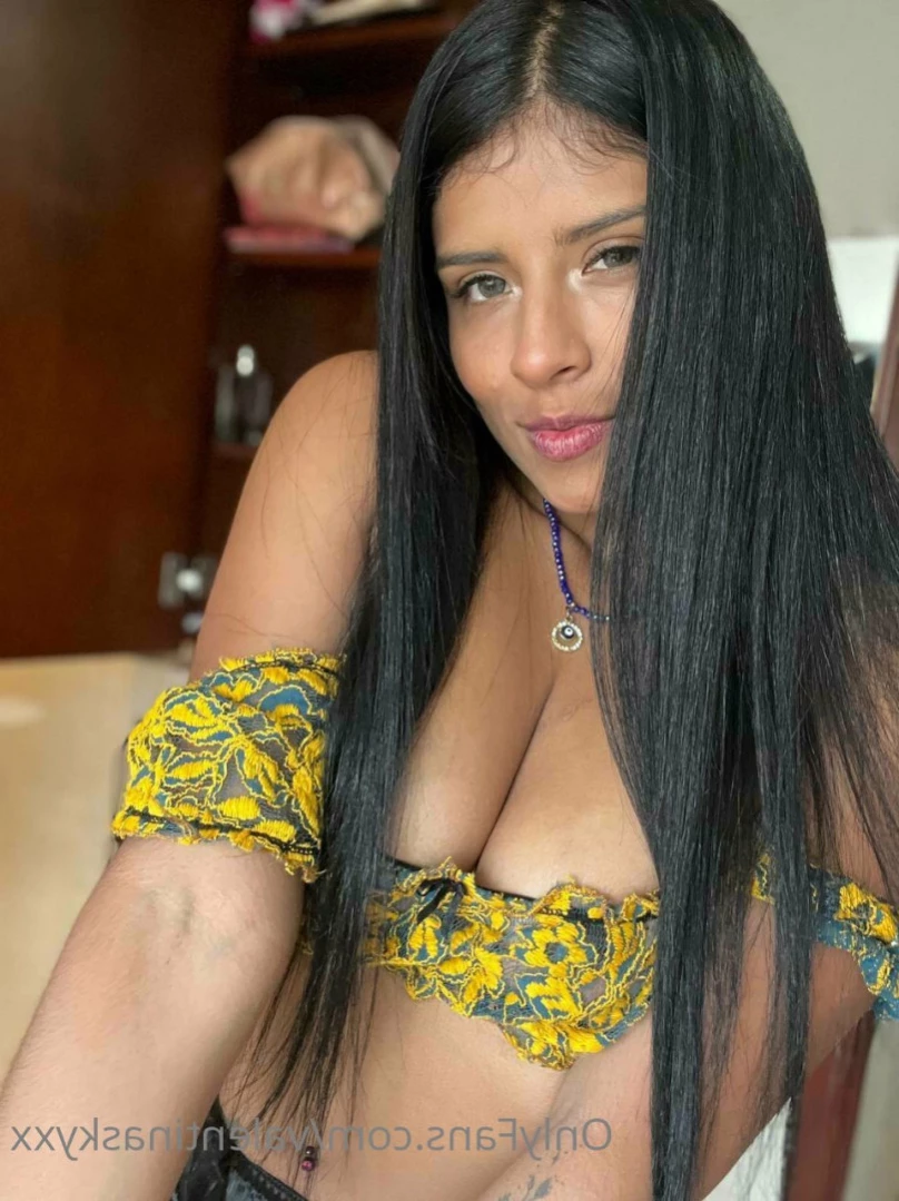🧡 Sexy step-mom 😜😏 [ valentinaskyxx ] Onlyfans leaked photo 13370573 on Hotleaks.tv