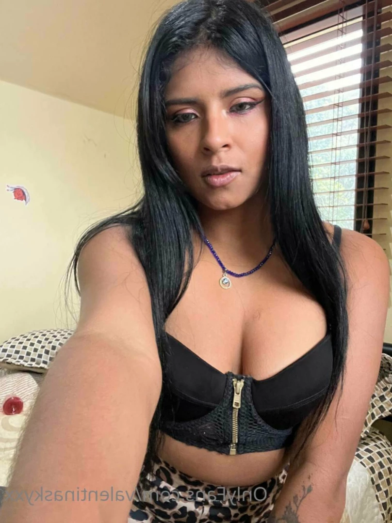🧡 Sexy step-mom 😜😏 [ valentinaskyxx ] Onlyfans leaked photo 13370625 on Hotleaks.tv