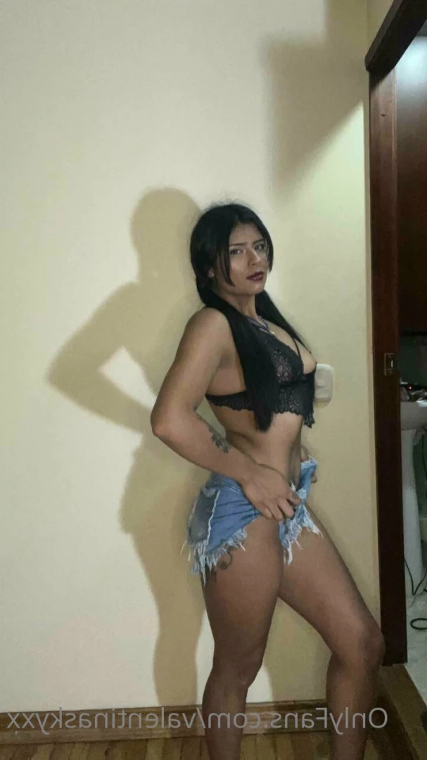 🧡 Sexy step-mom 😜😏 [ valentinaskyxx ] Onlyfans leaked photo 13674000 on Hotleaks.tv