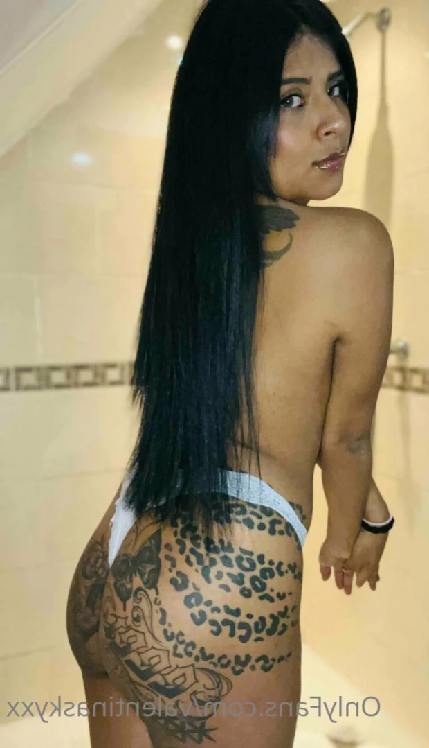 🧡 Sexy step-mom 😜😏 [ valentinaskyxx ] Onlyfans leaked photo 16323431 on Hotleaks.tv