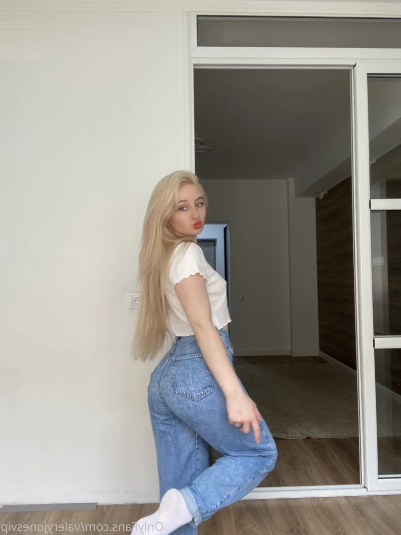 Val 💗 sext me babe 💦 [ valeryjonesvip ] Onlyfans leaked photo 13368282 on Hotleaks.tv