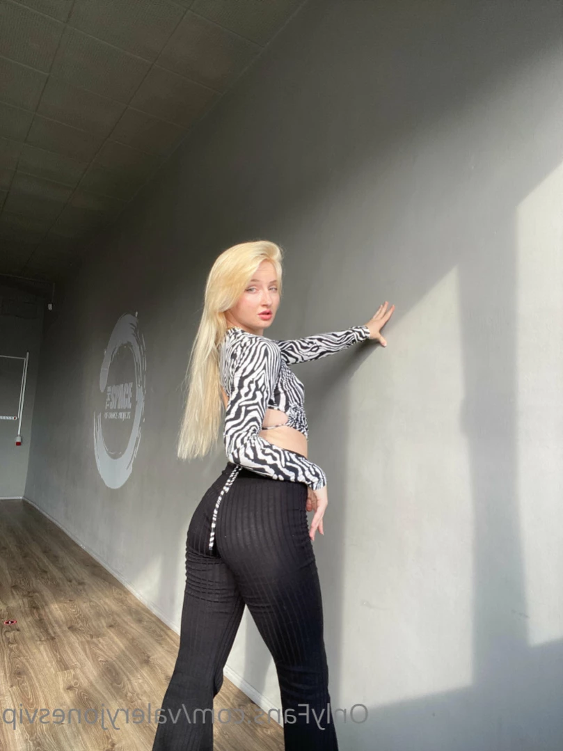 Val 💗 sext me babe 💦 [ valeryjonesvip ] Onlyfans leaked photo 13368287 on Hotleaks.tv