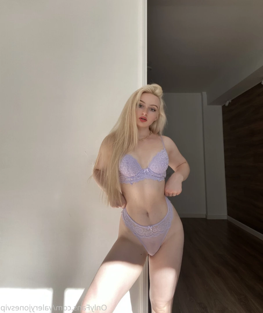 Val 💗 sext me babe 💦 [ valeryjonesvip ] Onlyfans leaked photo 13368299 on Hotleaks.tv