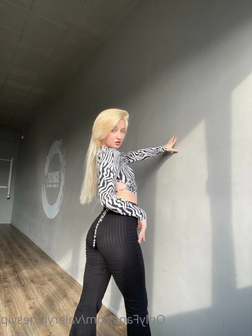 Val 💗 sext me babe 💦 [ valeryjonesvip ] Onlyfans leaked photo 13754914 on Hotleaks.tv