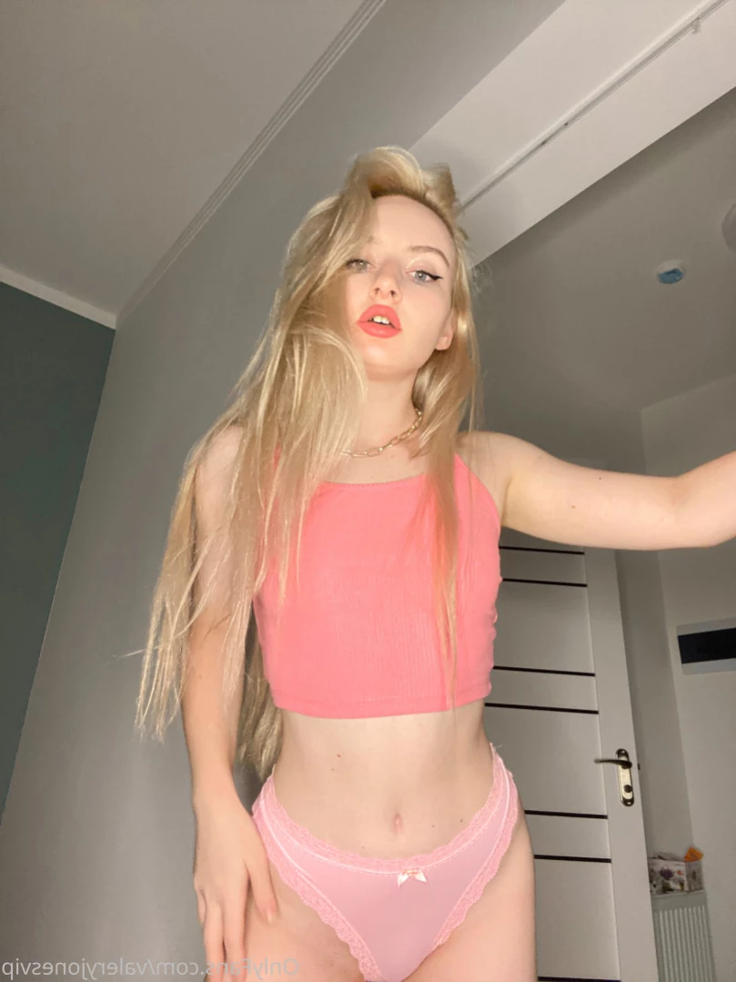 Val 💗 sext me babe 💦 [ valeryjonesvip ] Onlyfans leaked photo 14233298 on Hotleaks.tv