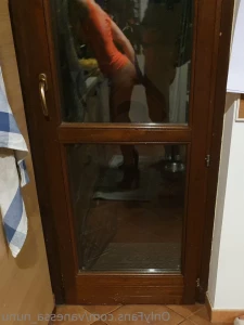 15573571