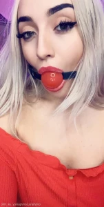993586