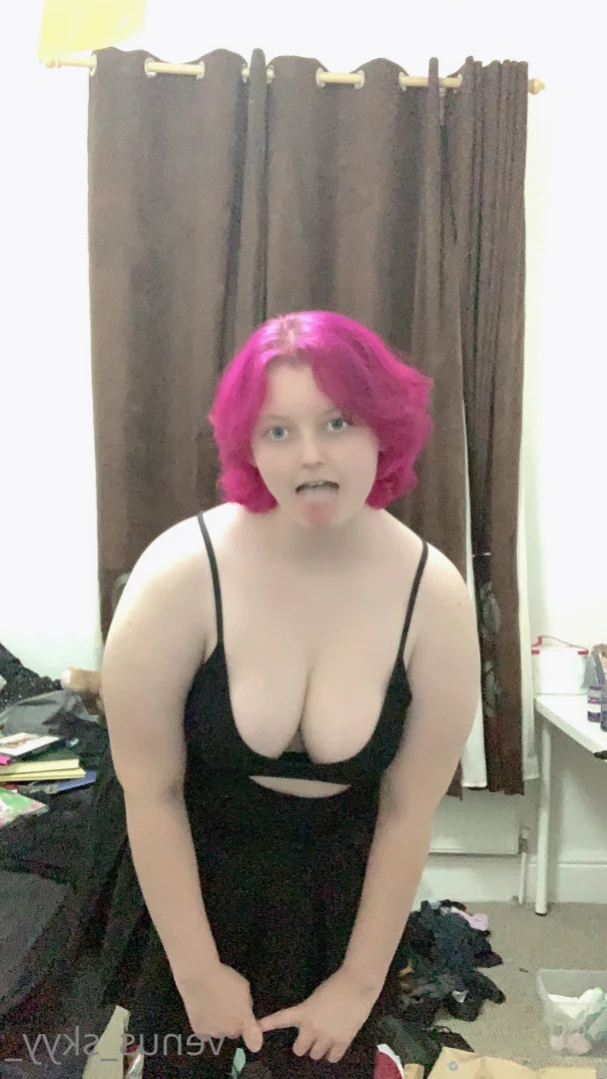 venus [ venus_skyy ] Onlyfans leaked photo 12939042 on Hotleaks.tv