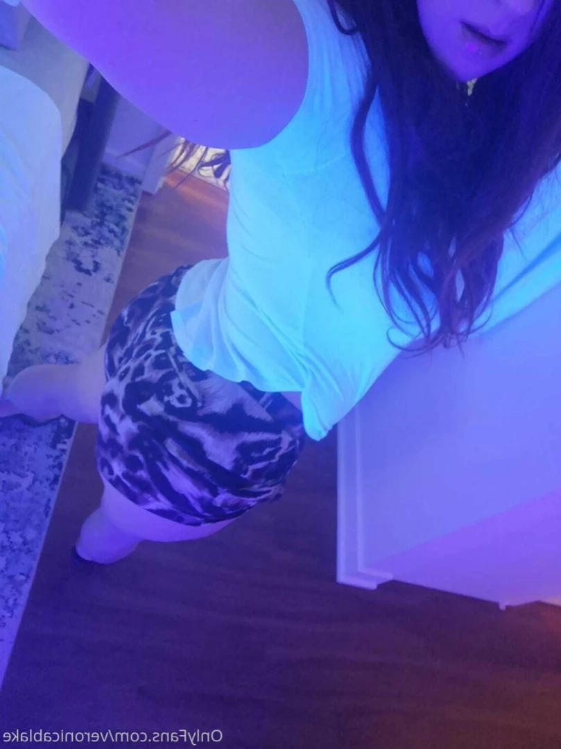 Veronica Blake [ veronicablake ] Onlyfans leaked photo 13363931 on Hotleaks.tv