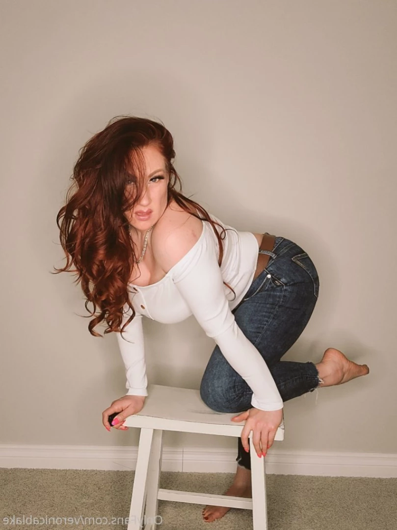 Veronica Blake [ veronicablake ] Onlyfans leaked photo 13509328 on Hotleaks.tv