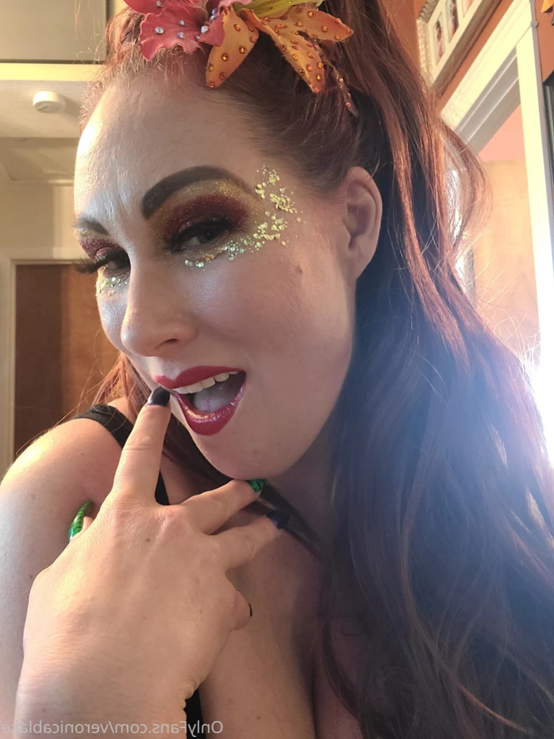 Veronica Blake [ veronicablake ] Onlyfans leaked photo 13529381 on Hotleaks.tv